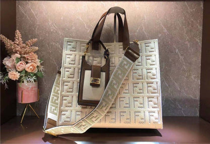 Woman new large Fendi handbag