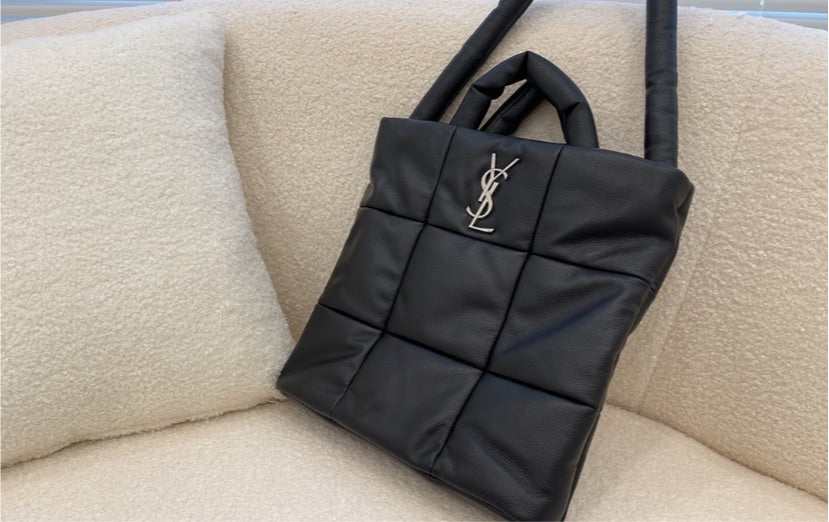 Black leather Yves Saint Laurent Handbag