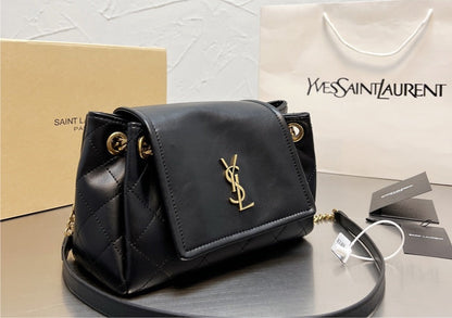 Yves Saint Laurent new woman handbag