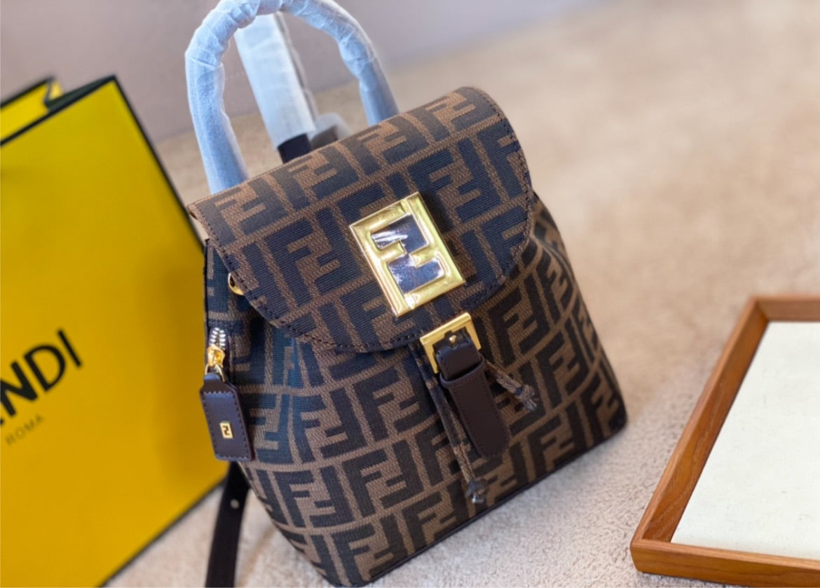 Woman Fendi shoulder backpack