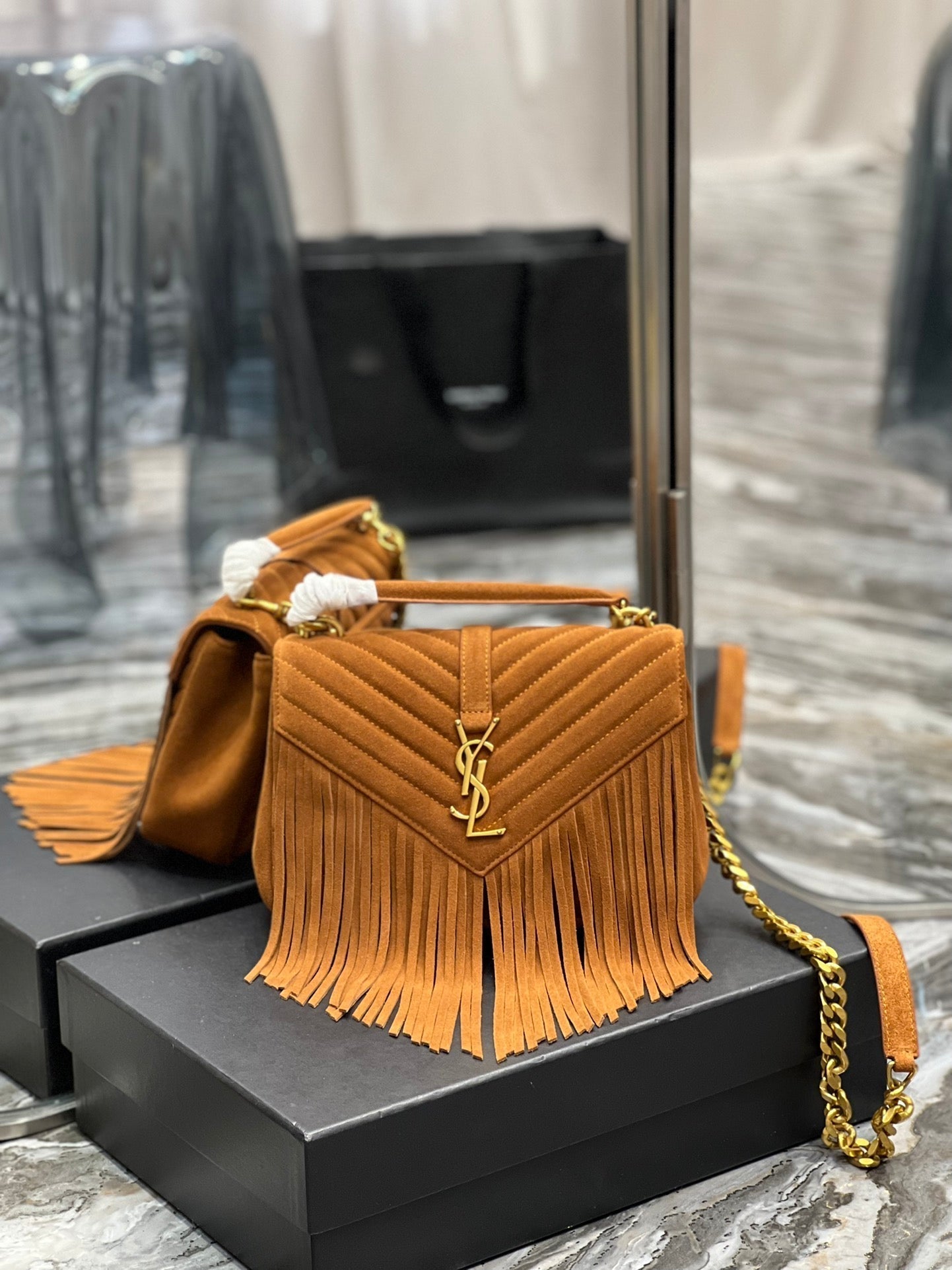 Yves Saint Laurent College Medium Chain Bag In Light Suede With Fringes