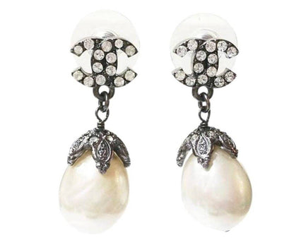 CHANEL Silver CC Crystal Pearl Dangle Piercing Earrings