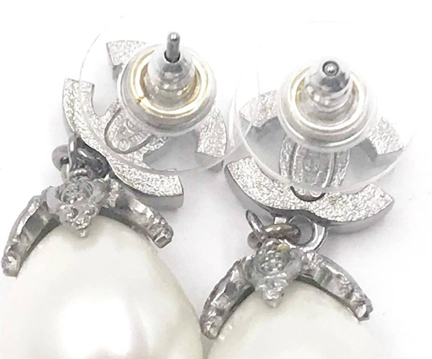 CHANEL Silver CC Crystal Pearl Dangle Piercing Earrings