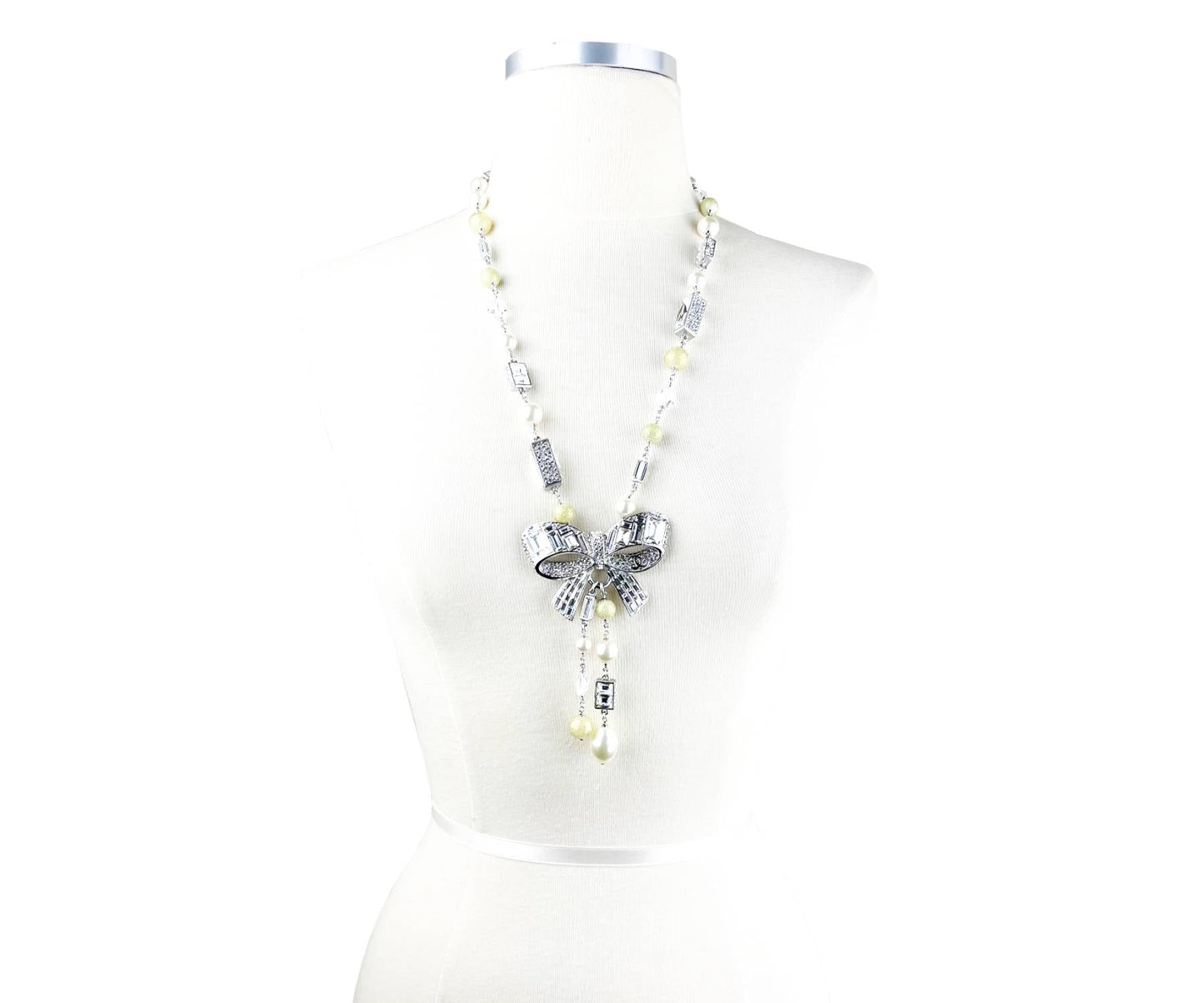 CHANEL Silver Ribbon Bow CC Crystal Neon Bead Pearl Necklace