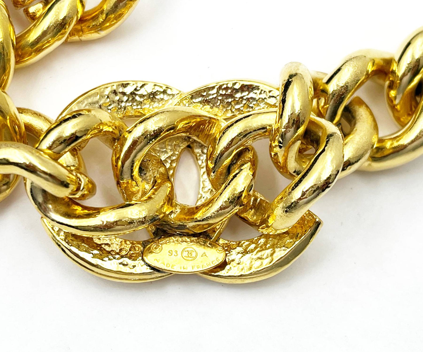 CHANEL Vintage Gold Plated CC Chunky Chain Bracelet