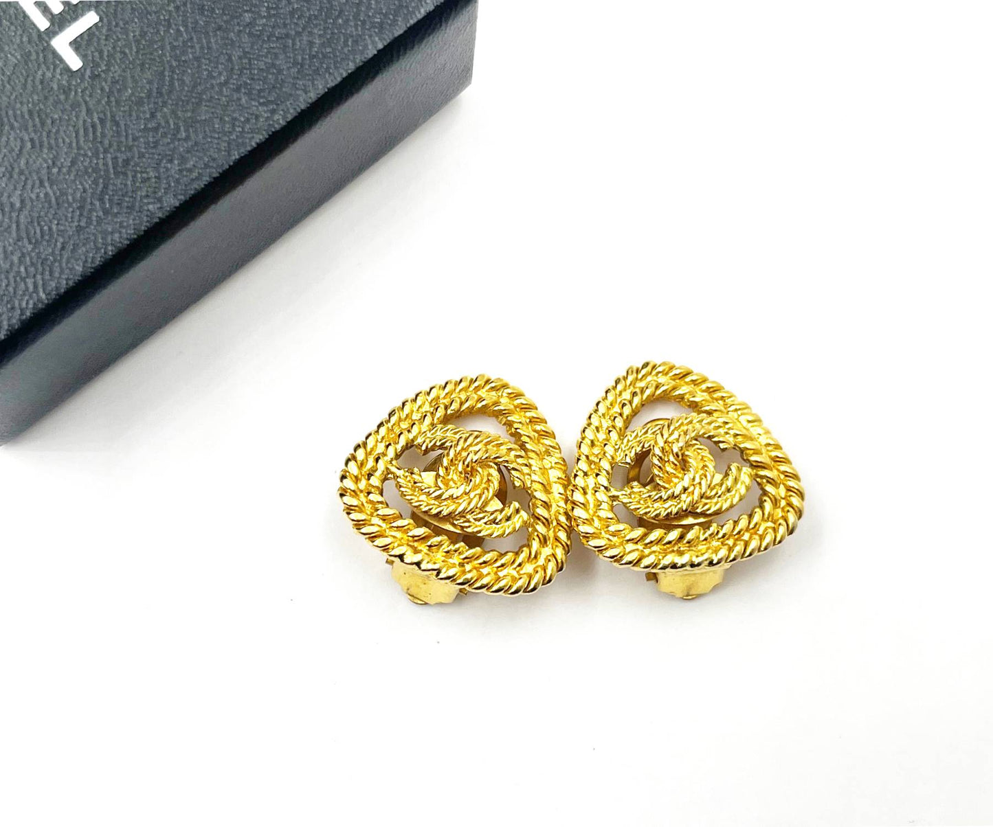 CHANEL Vintage Gold Plated CC Rope Triangle Clip on Earrings