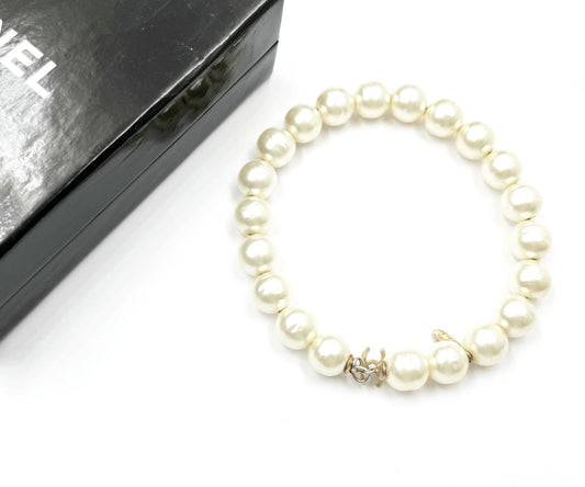 CHANEL Vintage Silver CC Baroque Pearl Bangle Bracelet